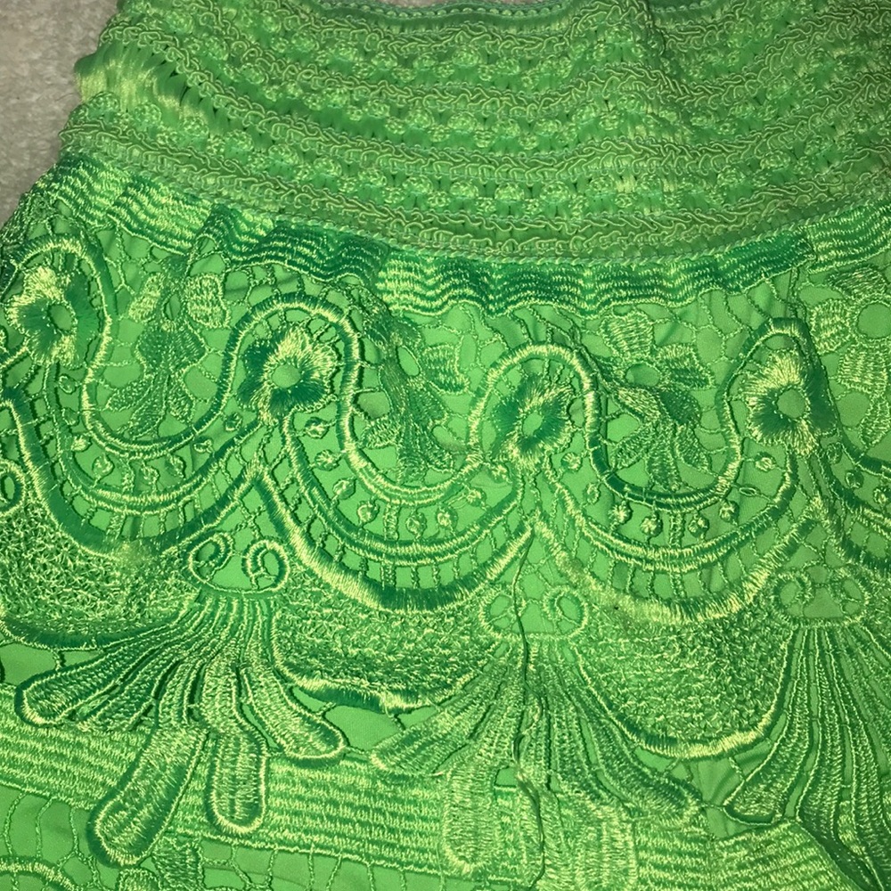 Cute frilly shorts - Picture 2 of 6